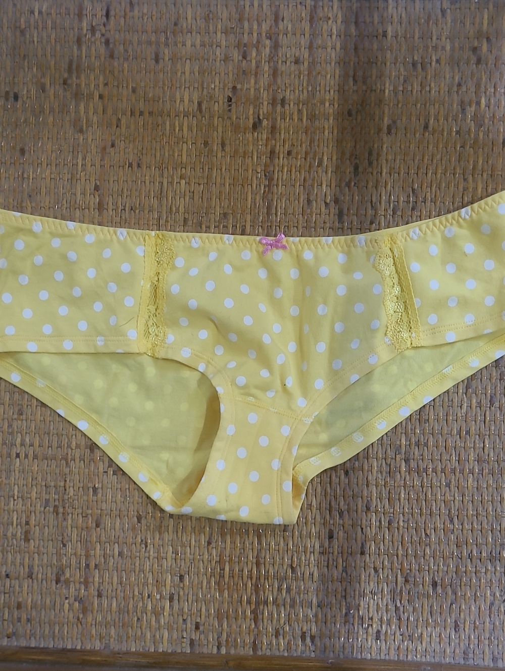 VINTAGE Y2K PINK Victoria's Secret Yellow Polka Dot Hipster Panties